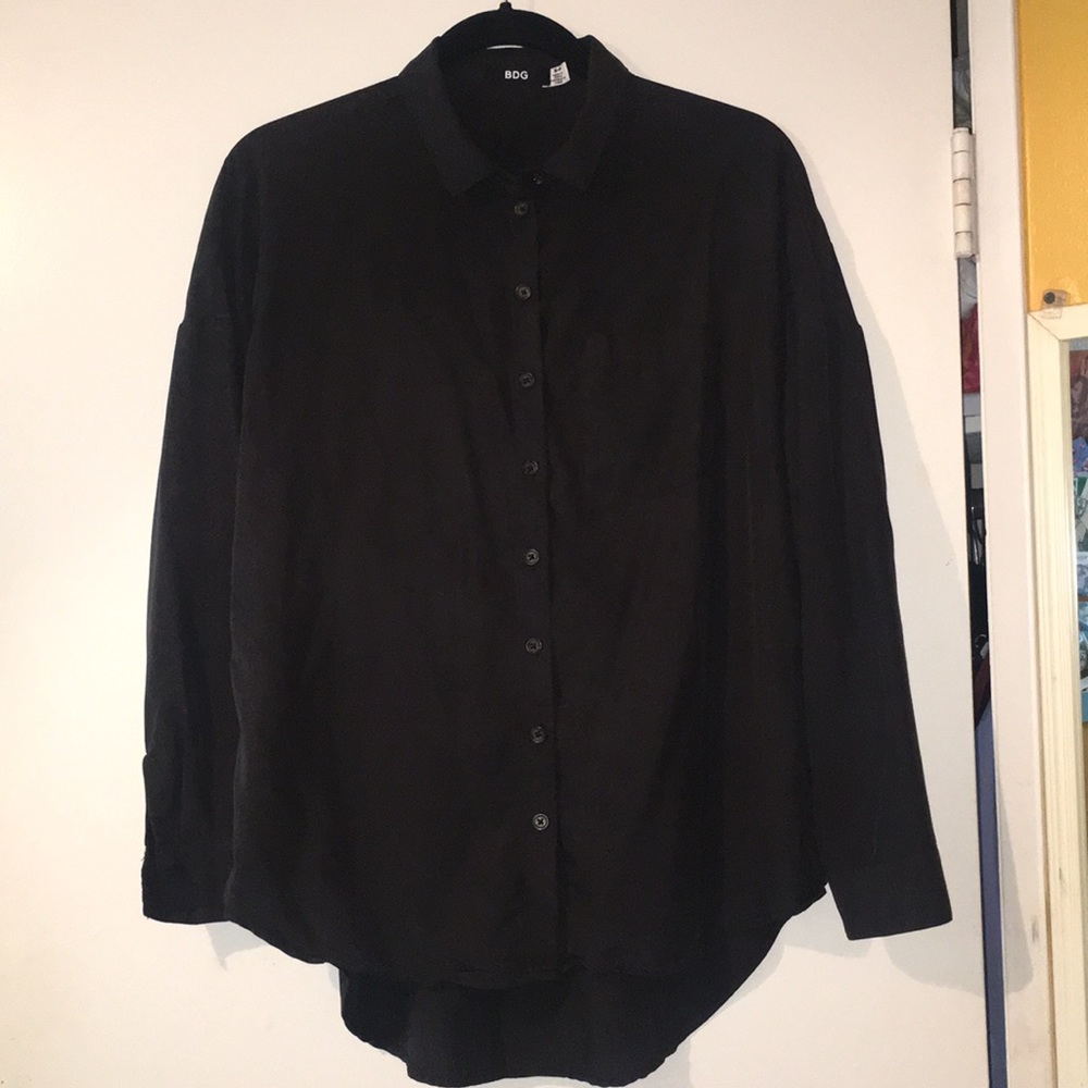 BDG BUTTON DOWN BLOUSE